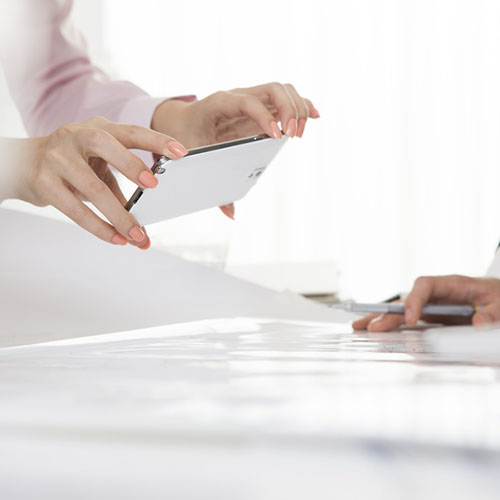 Woman to be taken with a mobile phone